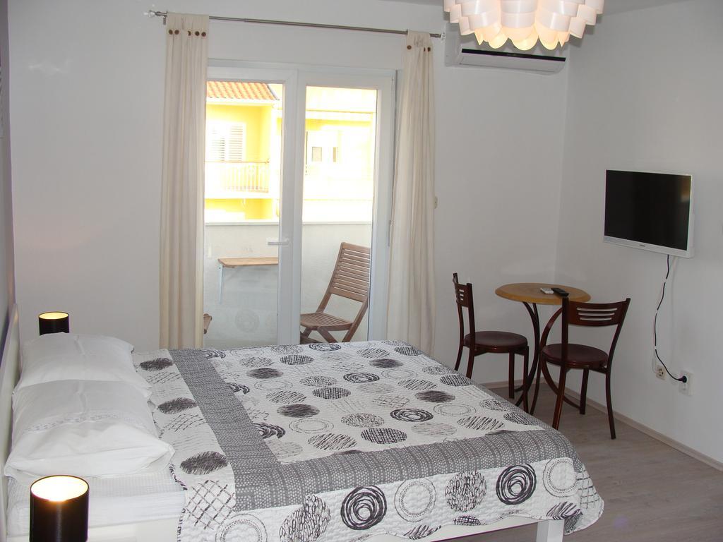 Guest House Dragic - Anex 자다르 객실 사진