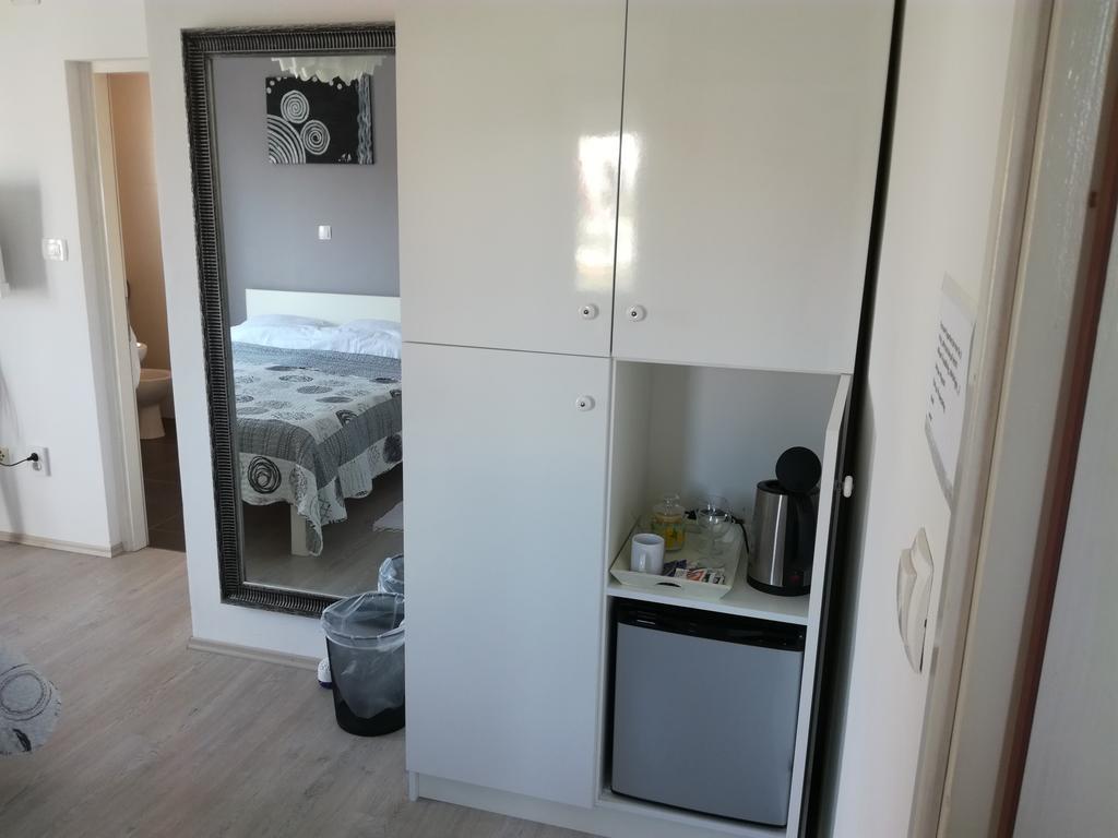 Guest House Dragic - Anex 자다르 외부 사진