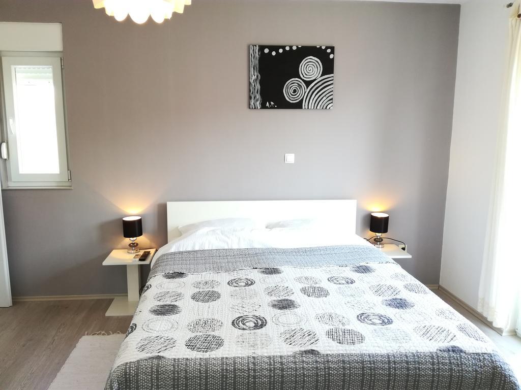 Guest House Dragic - Anex 자다르 외부 사진